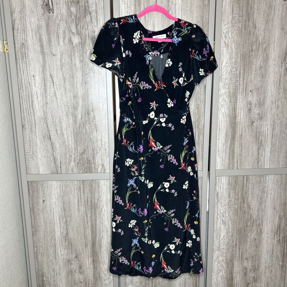 Amour Vert Wrap Dress Silk Midi Floral Print Short Sleeves
